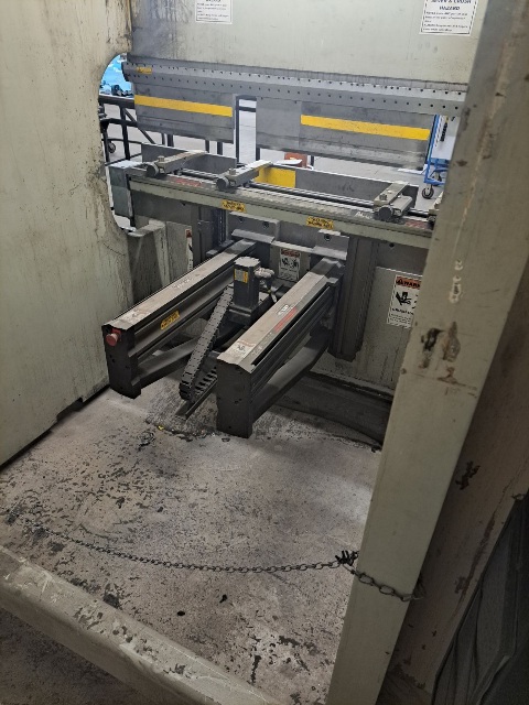 2006 Accurpress Accell 150 Ton Hydraulic Press Brake for Sale