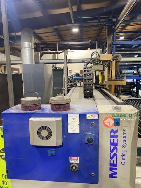2013 Messer 8 x 10 CNC Plasma cutter