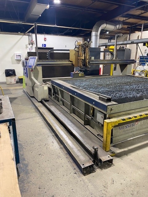 2013 Messer 8 x 10 CNC Plasma cutter
