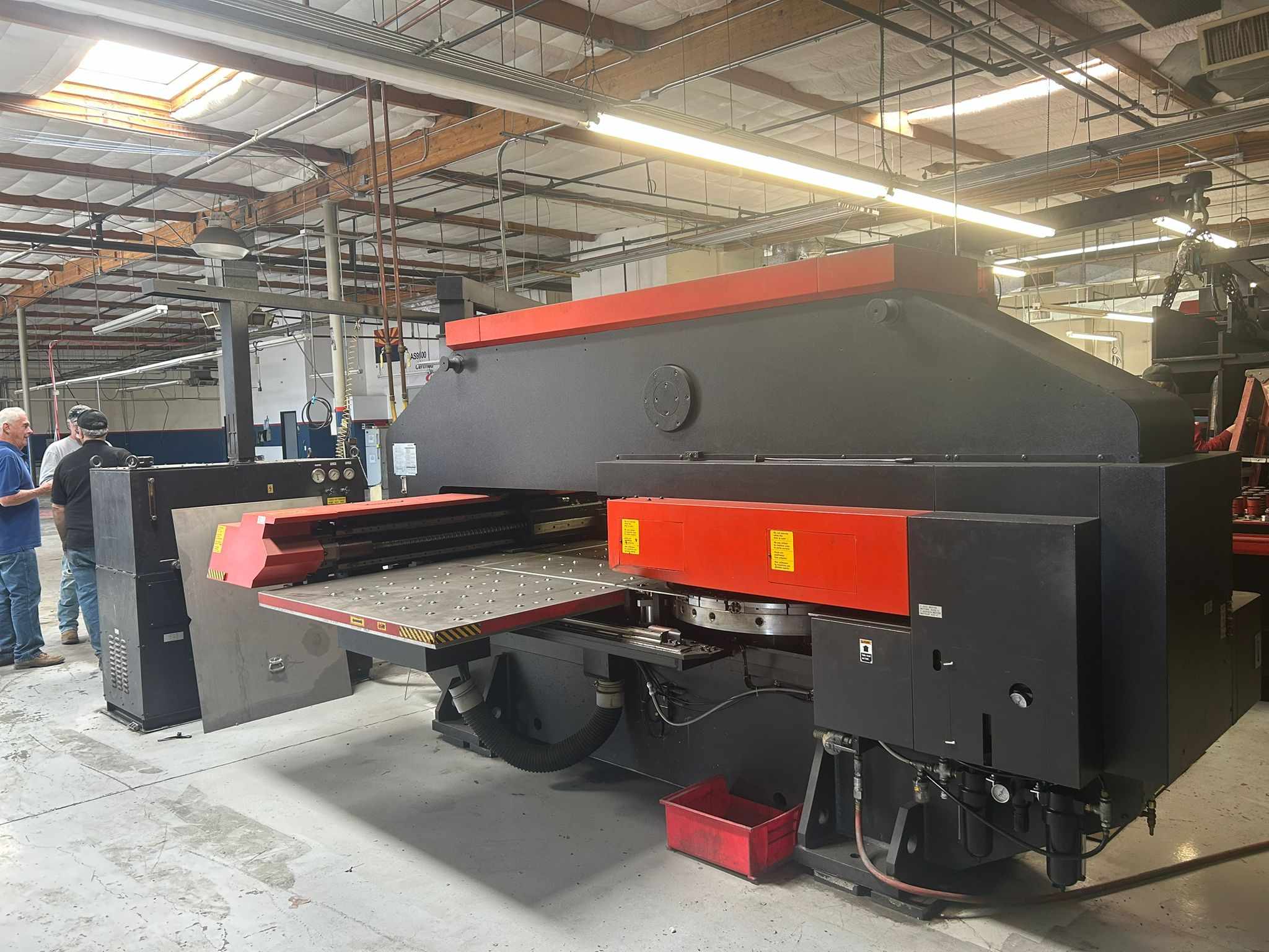1992 Amada Vipros 345 CNC Turret Punch